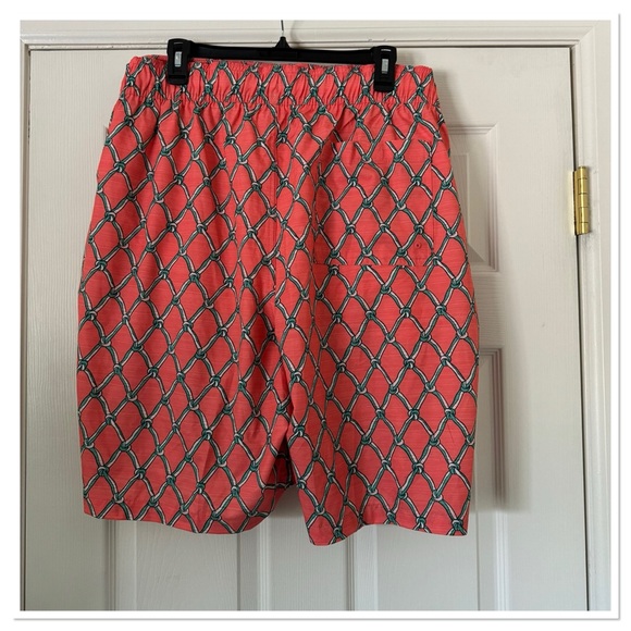 Men’s 9” E Board Swim Trunks Goodfellow & Co - Picture 3 of 4